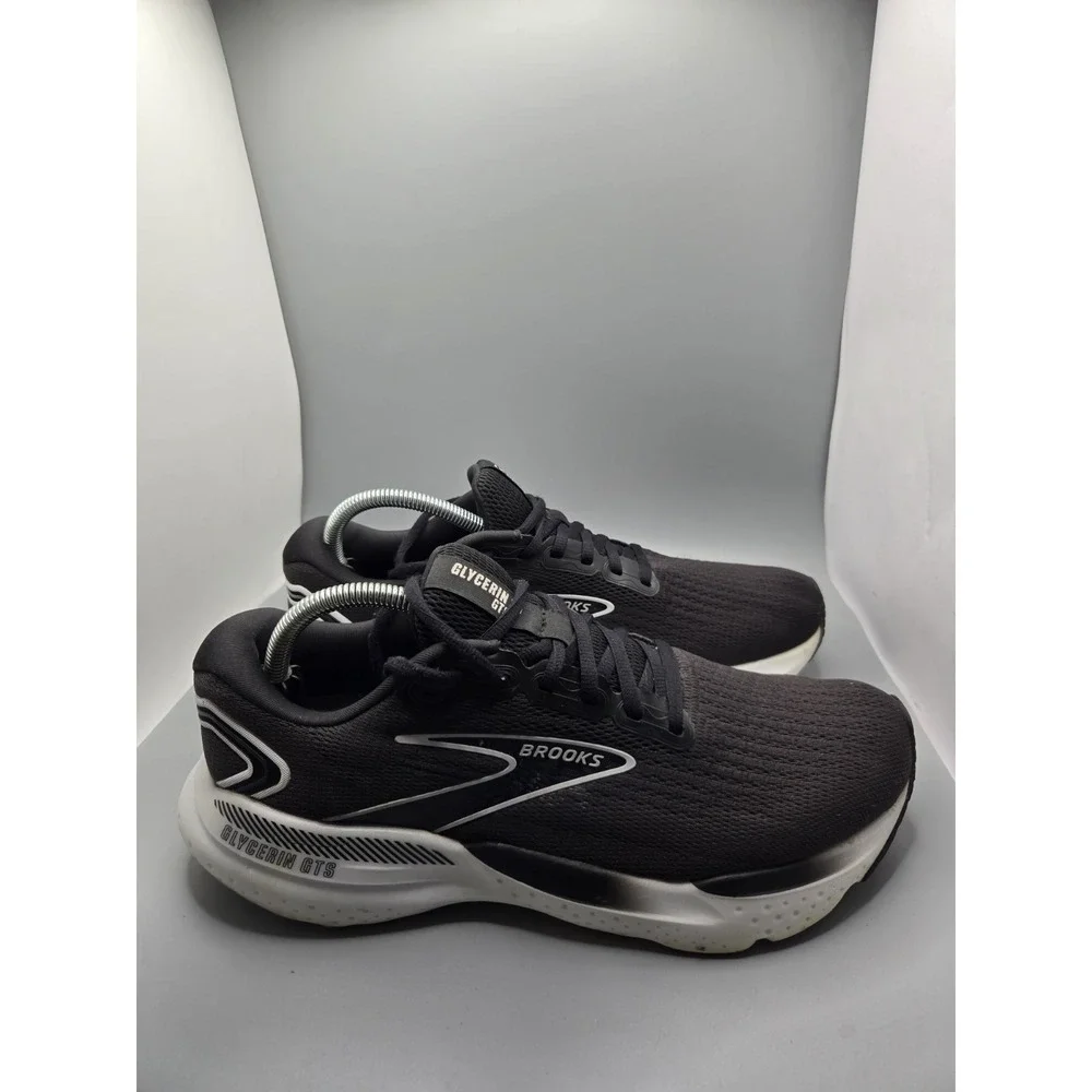 Brooks elevate your